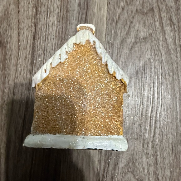 Festive Gingerbread Christmas Village Set - Picture 9 of 16